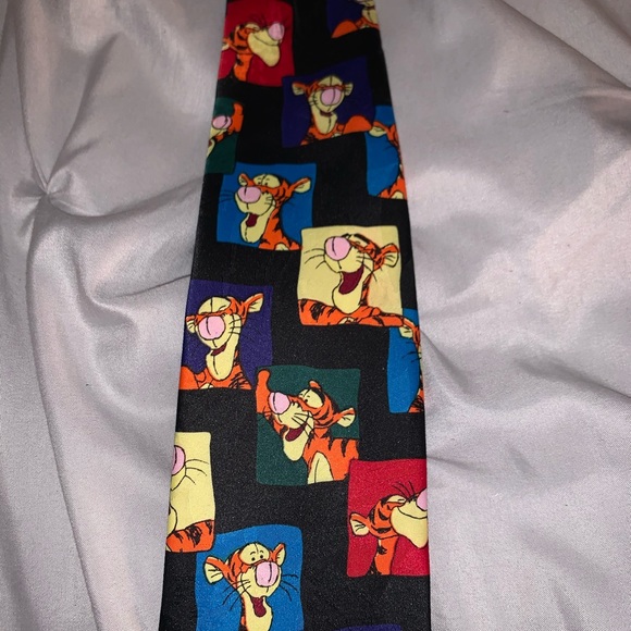 Disney Tie Trio ( Silk) - Picture 5 of 5
